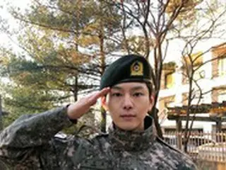 俳優パク・ソンホが除隊、国防部・儀仗隊で服務「多くのことを学んだ」