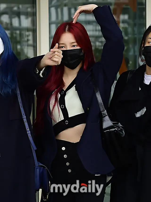 「MOMOLAND」ナンシー、“ハートにあらわれた優雅なセクシー美”（画像提供:wowkorea）