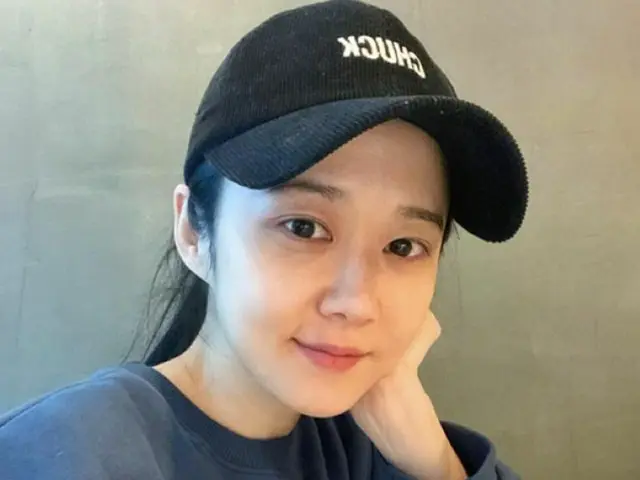 女優チャン・ナラ、40代になってもベビーフェイスは相変わらず…キャップ姿の飾らない美貌で魅了（画像提供:wowkorea）