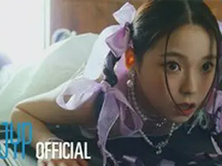 “JYP新人”「NMIXX」、デビュー曲MVティザー映像初披露…完成型ビジュアル