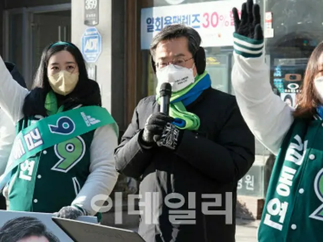 アン・チョルス、ボランティア活動で活動再開＝韓国（画像提供:wowkorea）