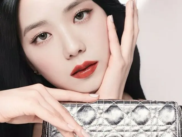 「BLACKPINK」 JISOO、セクシーさをプラスした魅惑的な美しさ（画像提供:wowkorea）