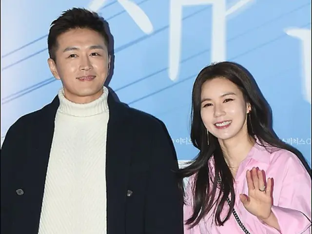 俳優チン・テヒョン＆パク・シウン夫妻、2度の流産乗り越えて妊娠を発表 「自然に奇跡が舞い込んできた」（画像提供:wowkorea）
