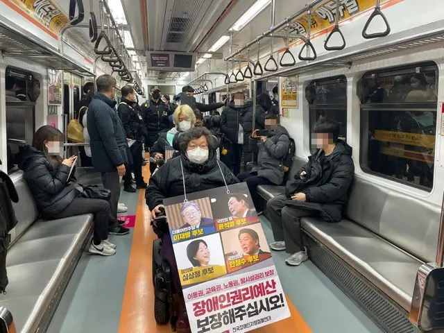 障害者団体、きょうで19日目の地下鉄デモ＝韓国（画像提供:wowkorea）