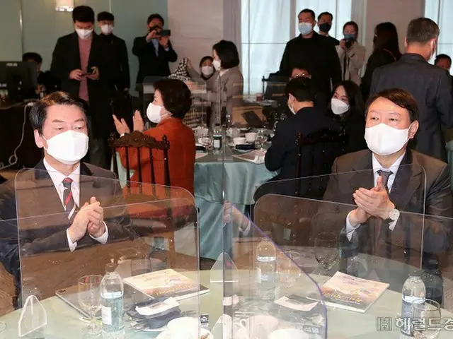 韓国の安哲秀 次期大統領選候補（左）と尹錫悦候補（画像提供:wowkorea）