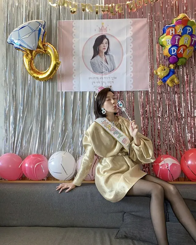 女優キム・ハヌルが誕生日を祝った。（画像提供:wowkorea）