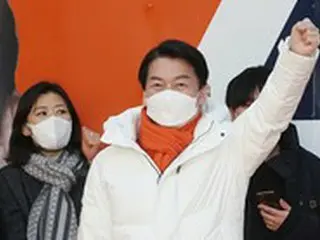 「一本化」沈黙の安哲秀候補…支持率落ちても「存在感アップ」＝韓国