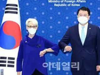 米韓外交次官が電話通話…「ロシアのウクライナ武力侵攻を強く糾弾」