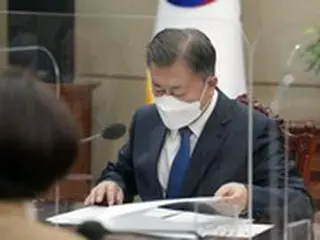 蔚珍での山火事に「人命被害の防止が最優先目標」＝韓国文在寅大統領