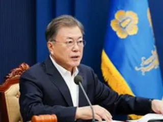 文大統領「新型コロナ、累積死亡者1万人」深い慰めと哀悼＝韓国