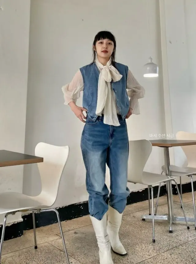 女優キム・ボラ、ラブリーで斬新なデニムファッション（画像提供:wowkorea）