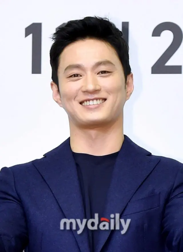 【全文】俳優キム・ソンギュ、ドラマ「豚の王」制作発表会出席後に新型コロナ感染判定…キム・ドンウクとチェ・ジョンアンは陰性（画像提供:wowkorea）