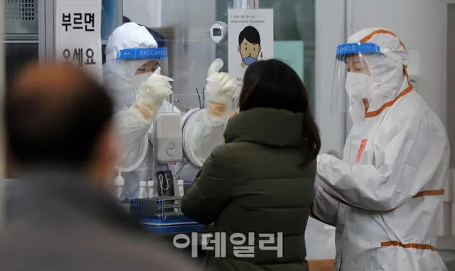 新型コロナ新規感染者38万人台と小幅減少...死亡319人＝韓国（画像提供:wowkorea）