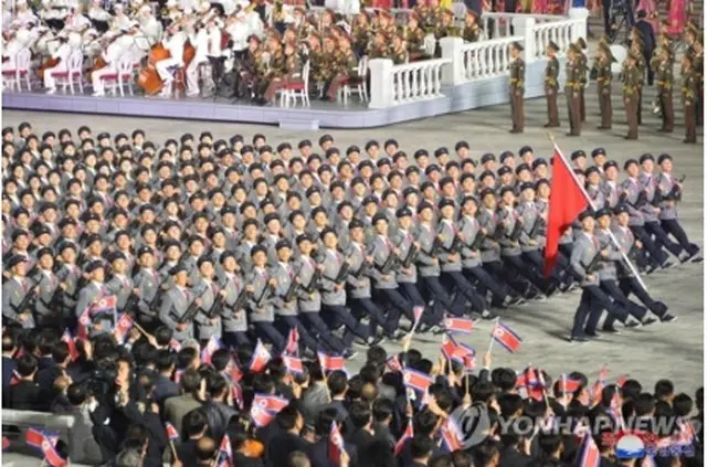 昨年９月、建国７３年に合わせて行われた閲兵式＝（朝鮮中央通信＝聯合ニュース）≪転載・転用禁止≫