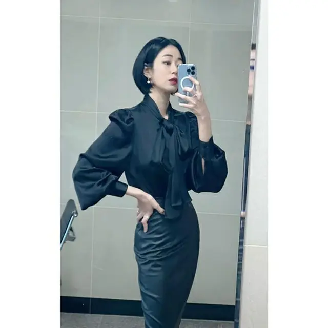女優キム・ヒョジン、マネキンのように非現実的なスタイル（画像提供:wowkorea）