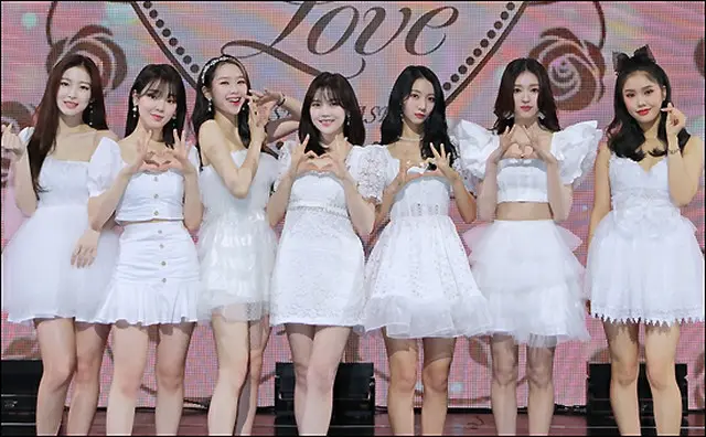 【フォト】「OH MY GIRL」、2ndフルアルバム「Real Love」発売記念ショーケースを開催（画像提供:wowkorea）