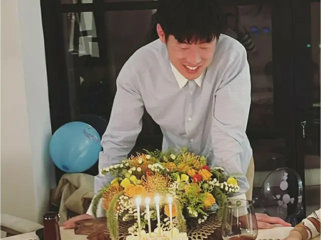 元サッカー韓国代表パク・チソン、家族と誕生日パーティー（画像提供:wowkorea）