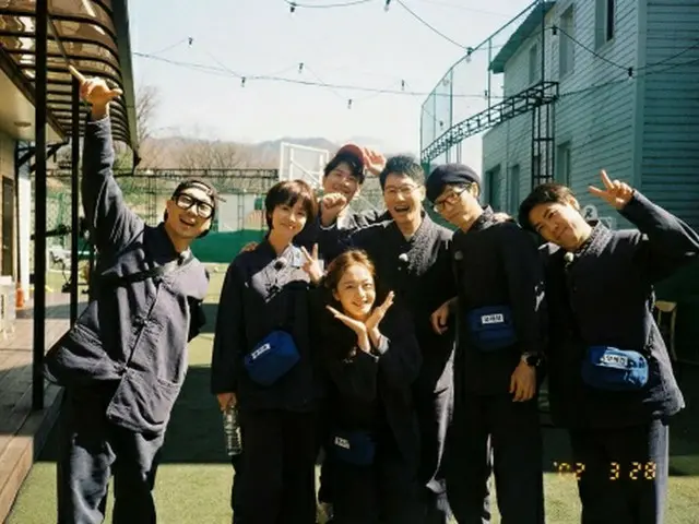 女優チョン・ソミン、「ランニングマン」共演者たちとの写真を公開（画像提供:wowkorea）