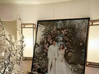 祝ヒョンビン＆ソン・イェジン結婚、 ロマンティックなフォトテーブルには未公開写真も…俳優チェ・ソンジュンがSNSで掲載