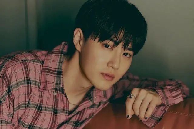 SUHO（EXO）、新曲「Grey Suit」のMVティザー公開“感性的な雰囲気”（画像提供:wowkorea）