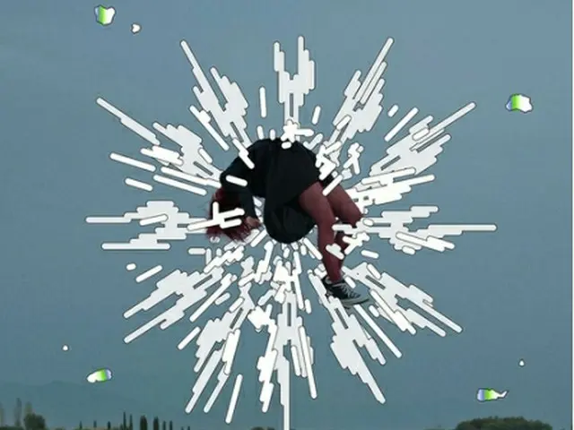 「Burst　it　all」のジャケット（所属事務所提供）＝（聯合ニュース）≪転載・転用禁止≫