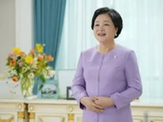 「大統領府の特別採用」疑惑に、大統領府「見知らぬ人と一緒に働けるか」＝韓国