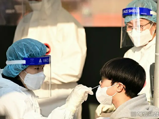 韓国の午後6時時点のコロナ新規感染者は約7万6000人…明日から保健所の迅速抗原検査は中止（画像提供:wowkorea）