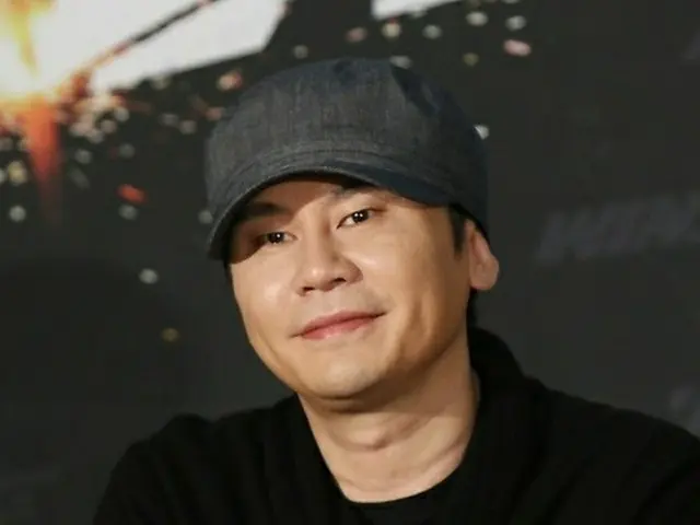 YGヤン・ヒョンソク元代表、「TREASURE」公演を“ノーマスク”で観賞…「株主特別待遇？」と物議に（画像提供:wowkorea）