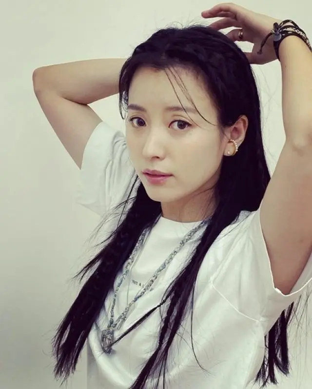 女優ハン・ヒョジュ、話題の新作ドラマを続々PR…親友のハン・ジミン＆チョン・ヘジン＆チュ・ジャヒョンを応援（画像提供:wowkorea）