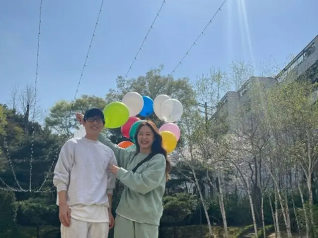 女優チョン・ソミン、ユ・ジェソクとの兄妹のような写真を公開（画像提供:wowkorea）