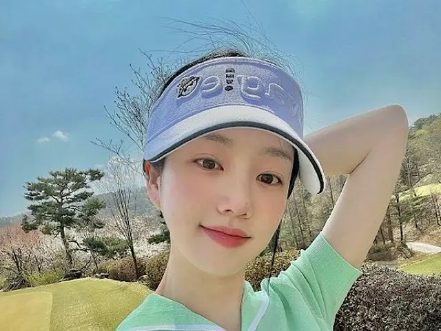 女優イ・ユビ、ゴルフ場に現れた妖精… 肌はどうですか？（画像提供:wowkorea）