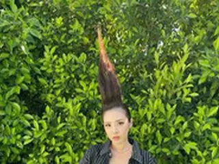 DARA（2NE1）、あまりにも型破りな衣装？…「グループ再集合」