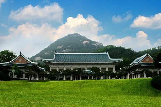 韓国大統領府（チョンワデ・青瓦台）（画像提供:wowkorea）