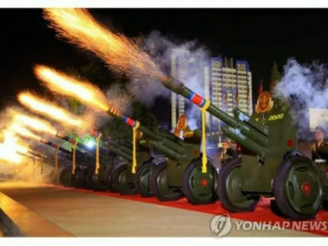 2020年10月10日に朝鮮労働党創建75年を記念して開催された閲兵式（労働新聞ホームページより）＝（聯合ニュース）≪転載・転用禁止≫
