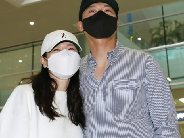俳優ヒョンビン、ソン・イェジン夫婦「ハネムーンを終え17日ぶりに帰国」（画像提供:wowkorea）