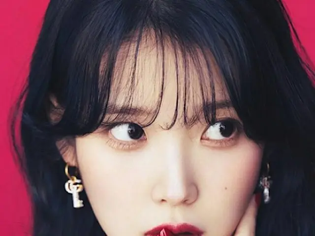 歌手IU（アイユー）、これでBカットなの？…真っ赤な唇（画像提供:wowkorea）