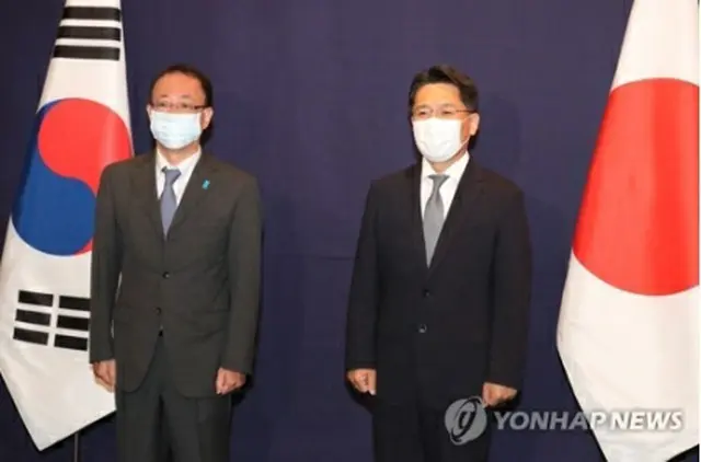 魯氏（左）と船越氏（資料写真）＝（聯合ニュース）