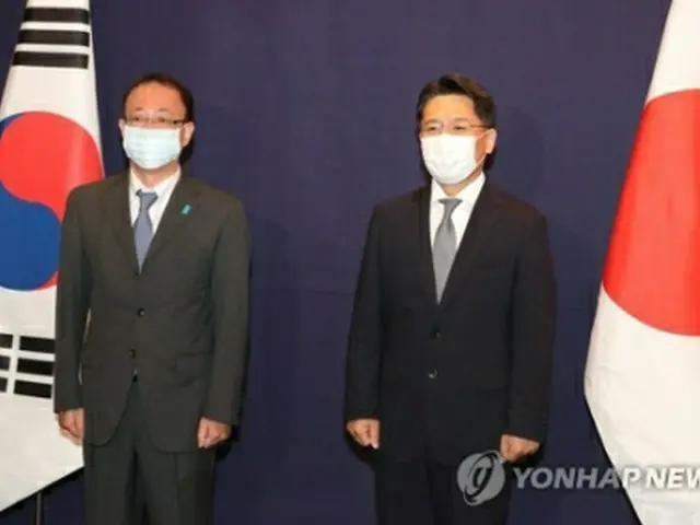 魯氏（左）と船越氏（資料写真）＝（聯合ニュース）