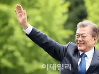 「最後の青瓦台の大統領」文大統領、世論の混乱・不動産の宿題を残して9日退任＝韓国報道
