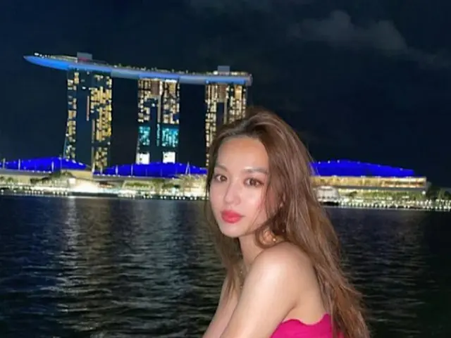 女優キム・ヒジョン、ボリューム感＆小麦肌…「セクシーの制限超過」（画像提供:wowkorea）