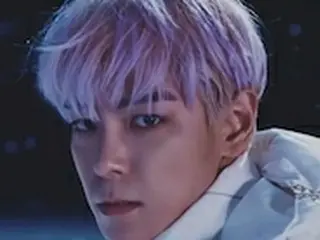 T.O.P、アートコレクターとしての近況…日本の画家や実業家との記念写真を公開