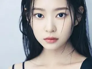 【公式】キム・ミンジュ（元IZ*ONE）、音楽番組の男性MCジョンウ（NCT）＆リノ（Stray Kids）とともにスペシャルステージを披露