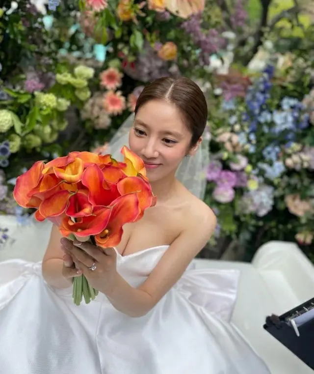 「こんなに凛々しい花嫁は初めて」ソン・ダムビのハイテンションな結婚式には…（画像提供:wowkorea）