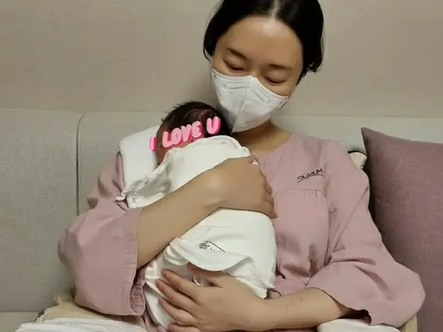 歌手兼女優のイ・ジョンヒョン、産後ケアセンターで優雅な育児（画像提供:wowkorea）