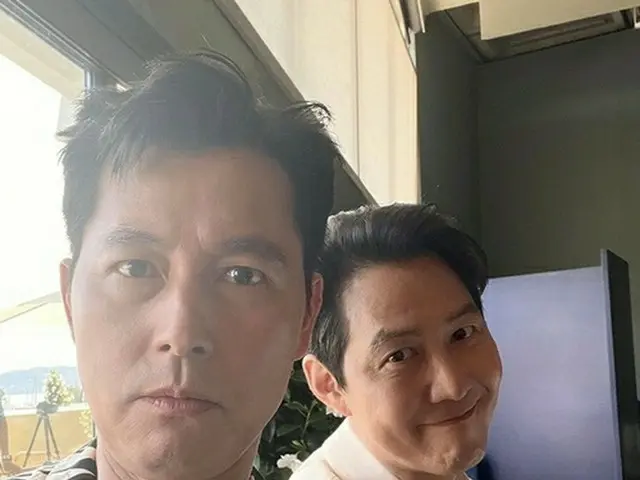 俳優イ・ジョンジェ＆チョン・ウソン、カンヌでのセルカツーショットが話題（画像提供:wowkorea）