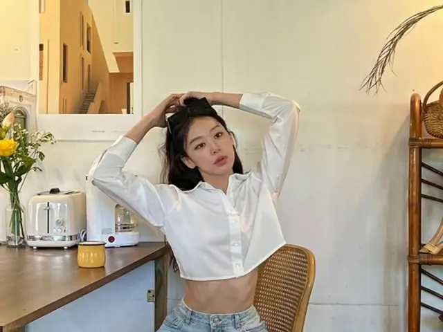 「二十五、二十一」出演の女優イ・ジュミョン、スリムな体型を大胆に披露（画像提供:wowkorea）