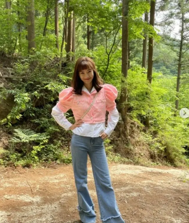 女優ユン・ソイがスリムなボディを披露した。（画像提供:wowkorea）