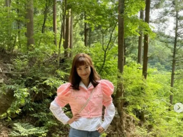 女優ユン・ソイがスリムなボディを披露した。（画像提供:wowkorea）