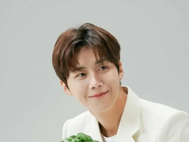 俳優キム・ソンホ、活動再開で帰ってきたえくぼ…未公開カット放出（画像提供:wowkorea）
