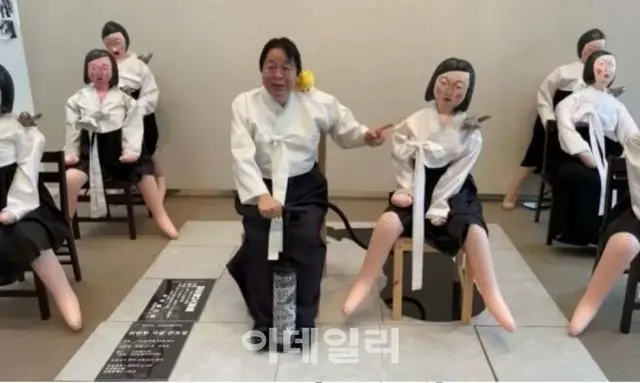 日本の政治団体、「少女像」の類似人形を作って冒涜…韓国外交部「非常に遺憾」＝韓国（画像提供:wowkorea）